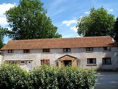 Logis - Auberge Du Colombier Guînes Exteriér fotografie